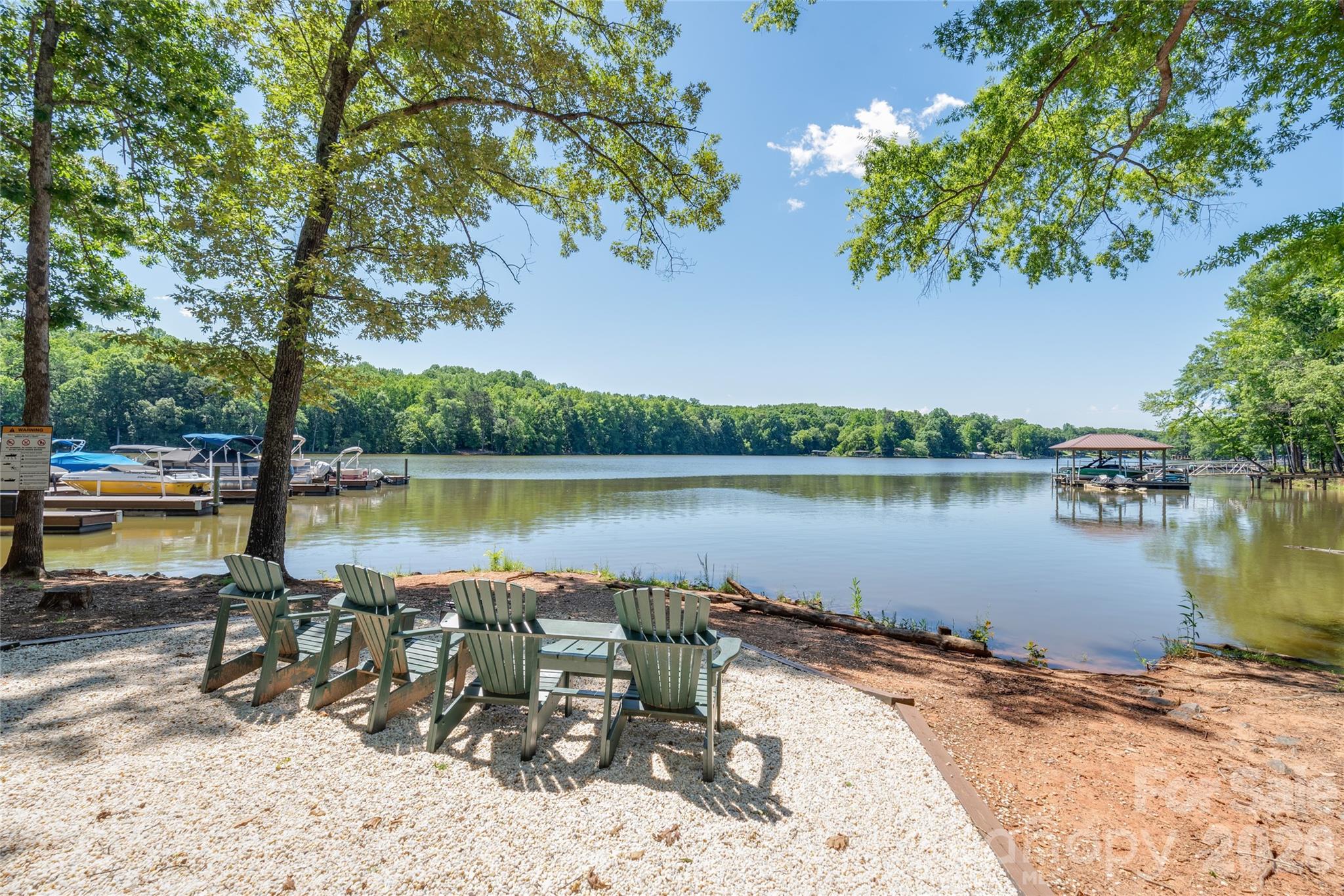 4406 Clos Du Val Road Charlotte NC 28214