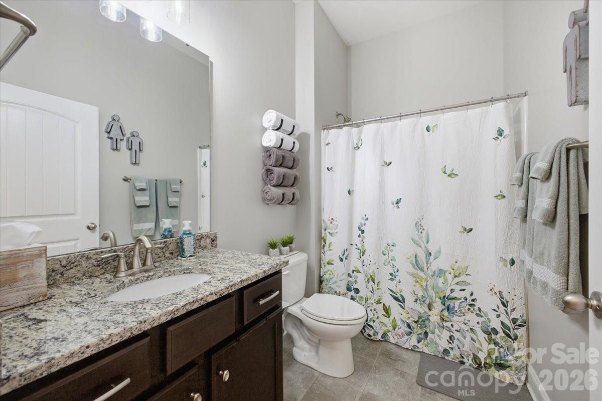 4406 Clos Du Val Road Charlotte NC 28214
