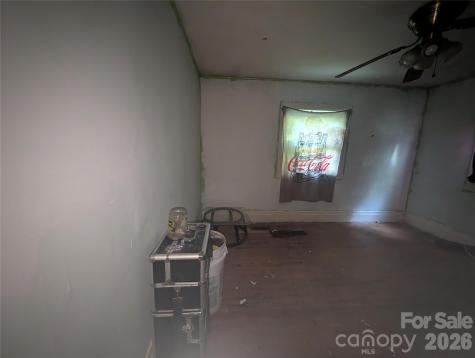 1218-B Essex Street Gastonia NC 28052