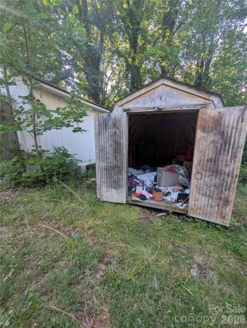 1218-B Essex Street Gastonia NC 28052