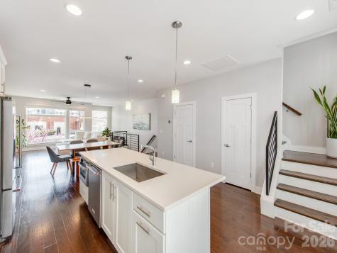 436 Southend Crossing Lane Charlotte NC 28203