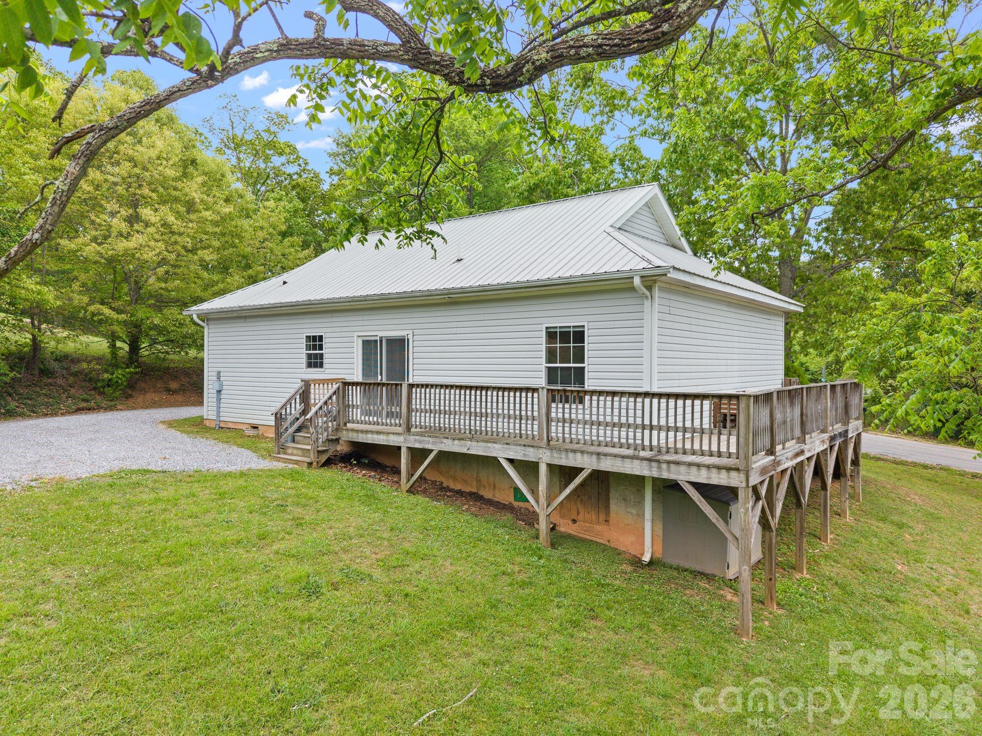 233 Thompson Cove Road Clyde NC 28721