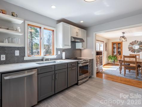 39 Red Oak Lane Alexander NC 28701