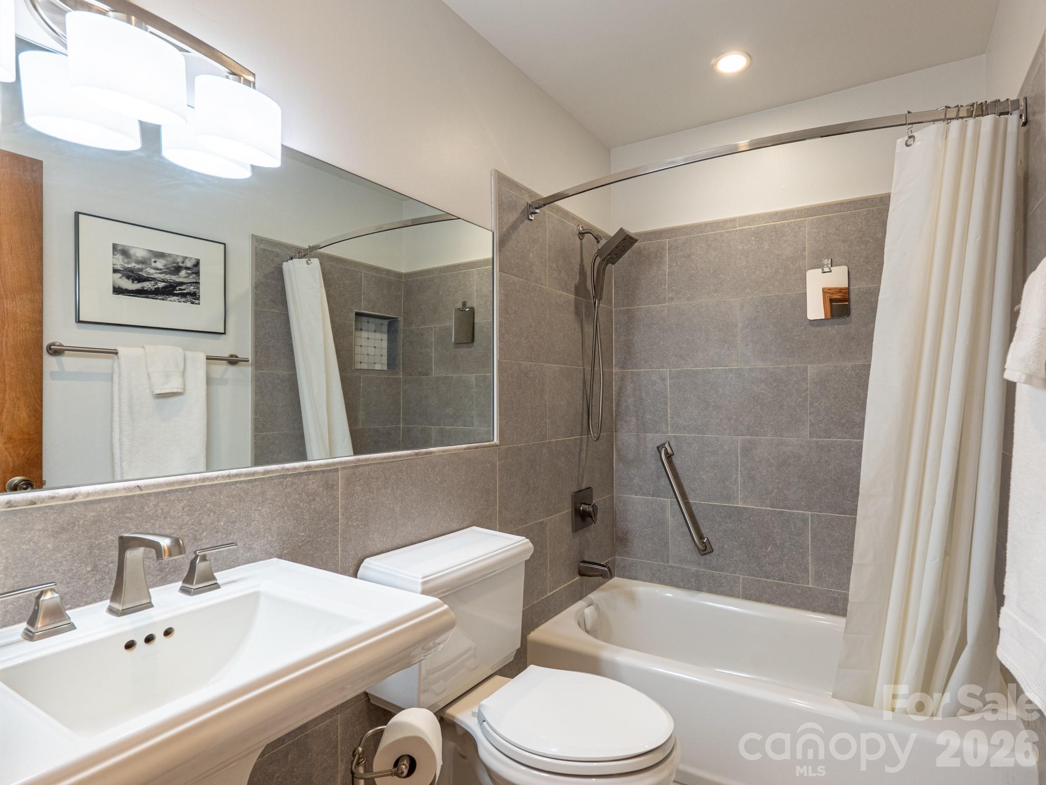 39 Red Oak Lane Alexander NC 28701