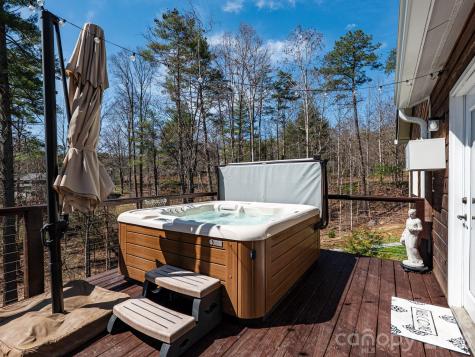 39 Red Oak Lane Alexander NC 28701
