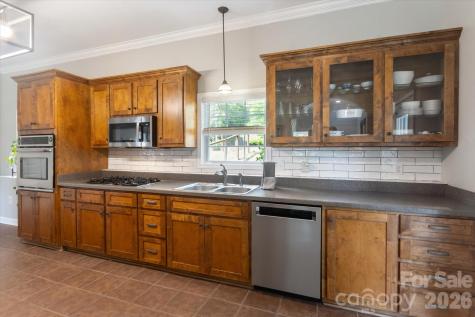 3860 Landrum Road Columbus NC 28722