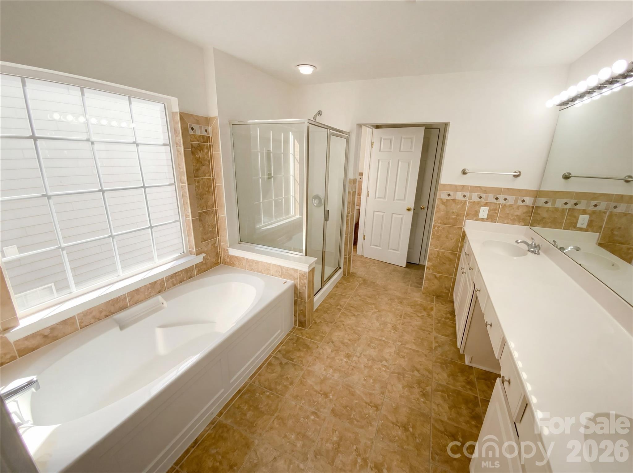 10803 Fountaingrove Drive Charlotte NC 28262