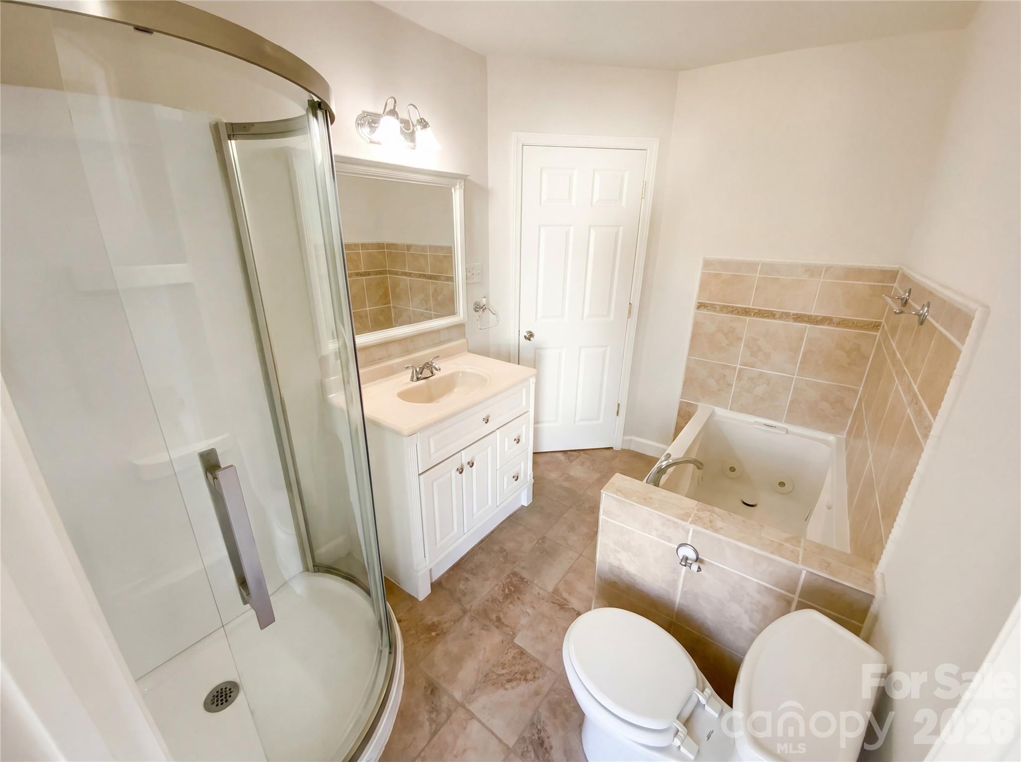 10803 Fountaingrove Drive Charlotte NC 28262