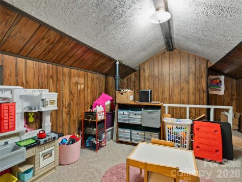 1121 N Canton Road Canton NC 28716