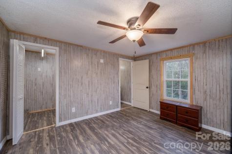 310 Sassafras Gap Lane Brevard NC 28712