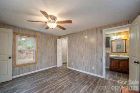 310 Sassafras Gap Lane Brevard NC 28712