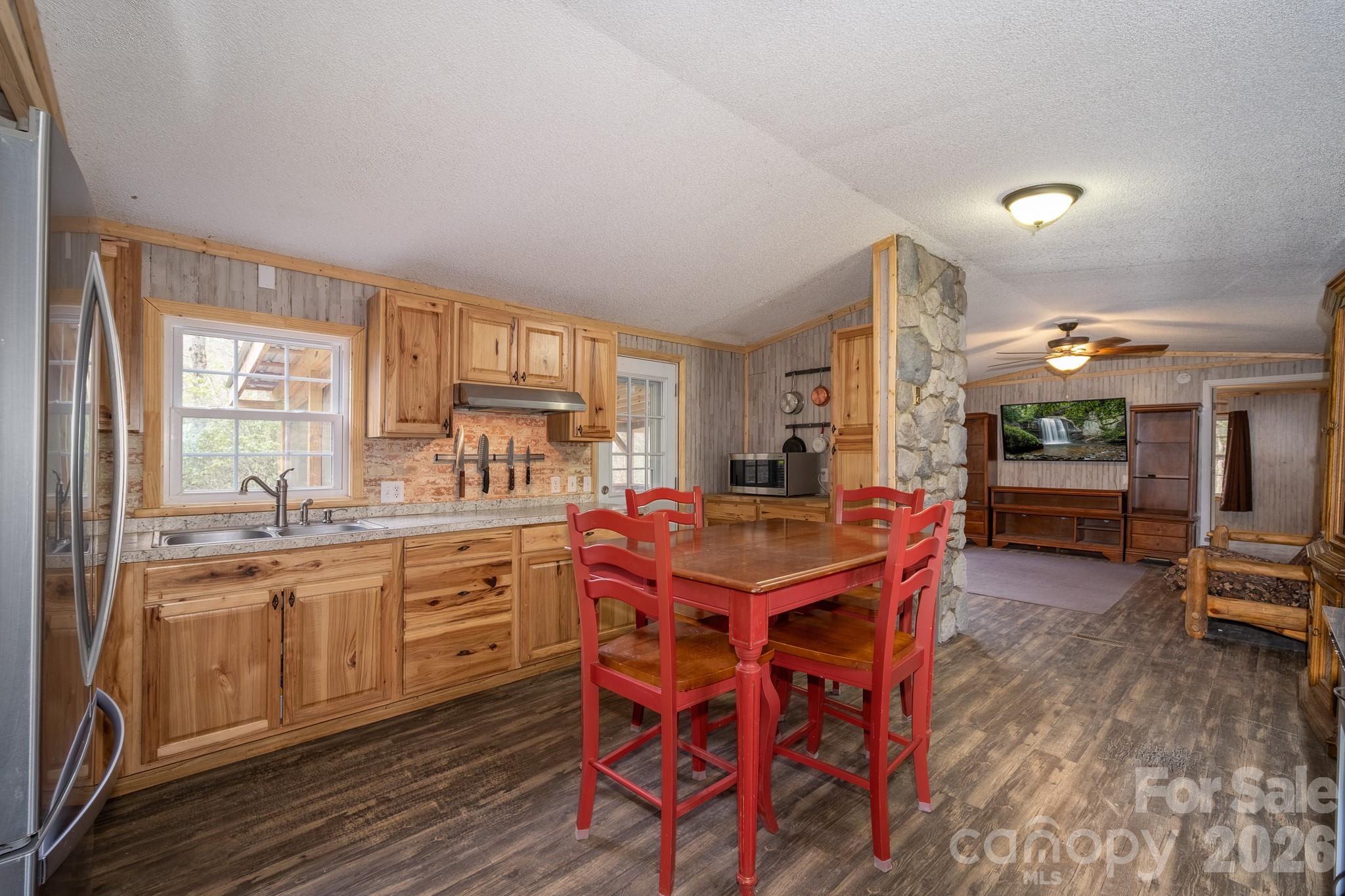 310 Sassafras Gap Lane Brevard NC 28712