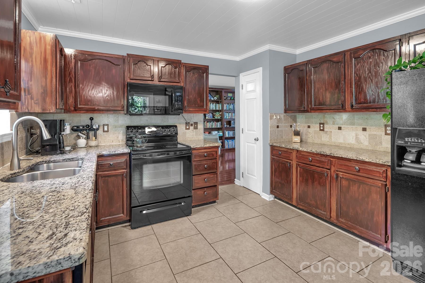 10311 Suffield Court Charlotte NC 28269