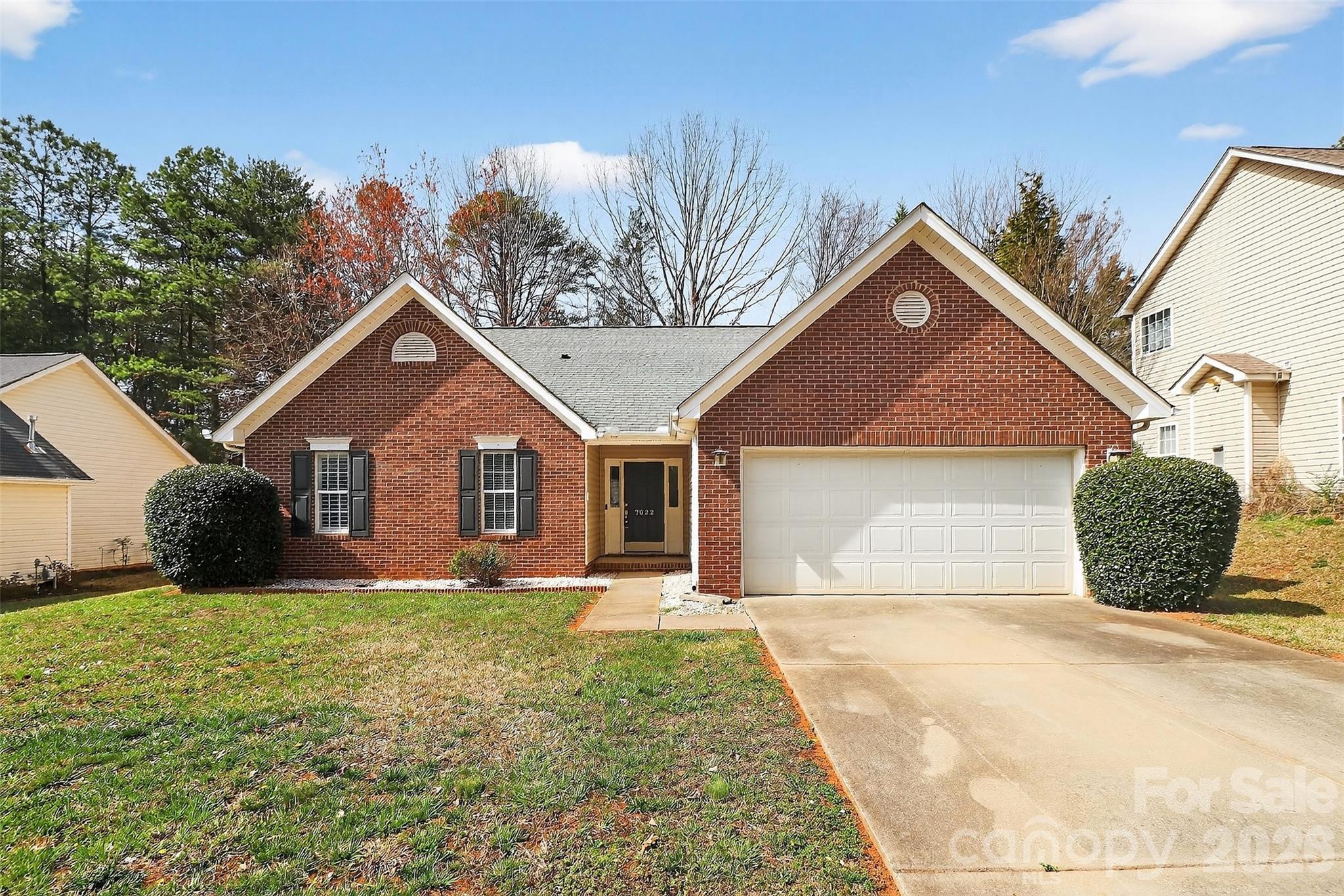 7022 Duchamp Drive Charlotte NC 28215