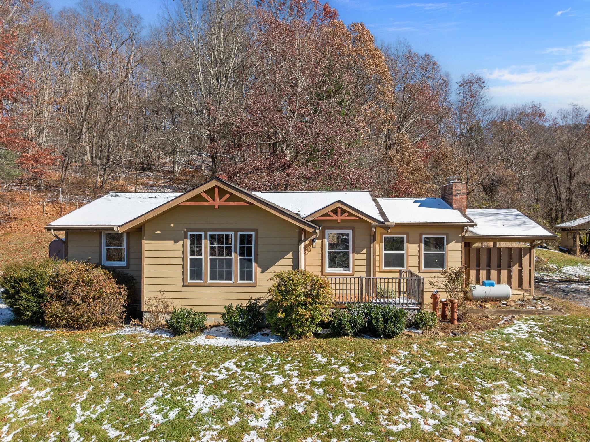 237 Utah Mountain Road Waynesville NC 28785