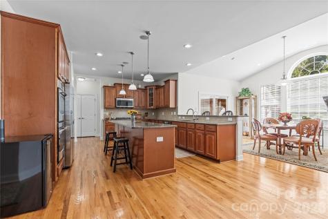 388 Cove Creek Loop Mooresville NC 28117