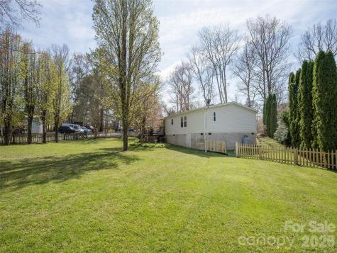 204 Cookies Way Arden NC 28704