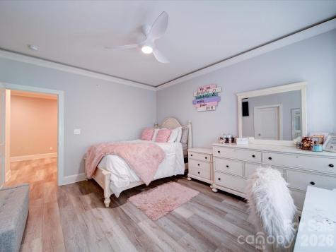 4025 Foxes Trail Cramerton NC 28032