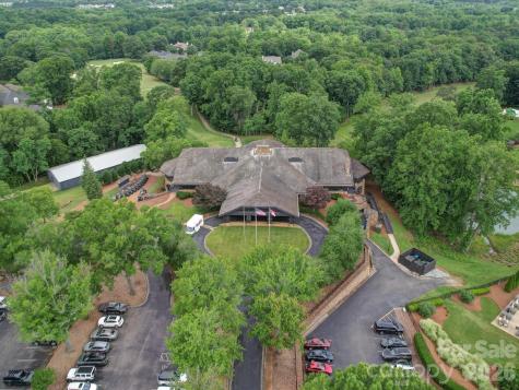 4025 Foxes Trail Cramerton NC 28032