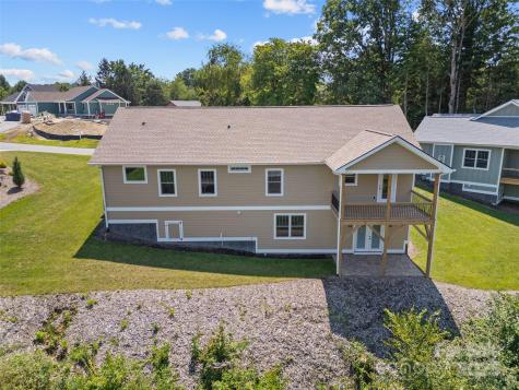 54 Olde Oak Lane Hendersonville NC 28792