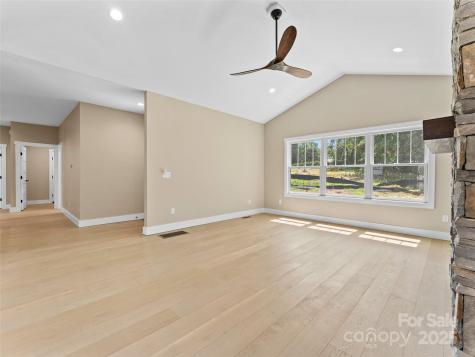 54 Olde Oak Lane Hendersonville NC 28792