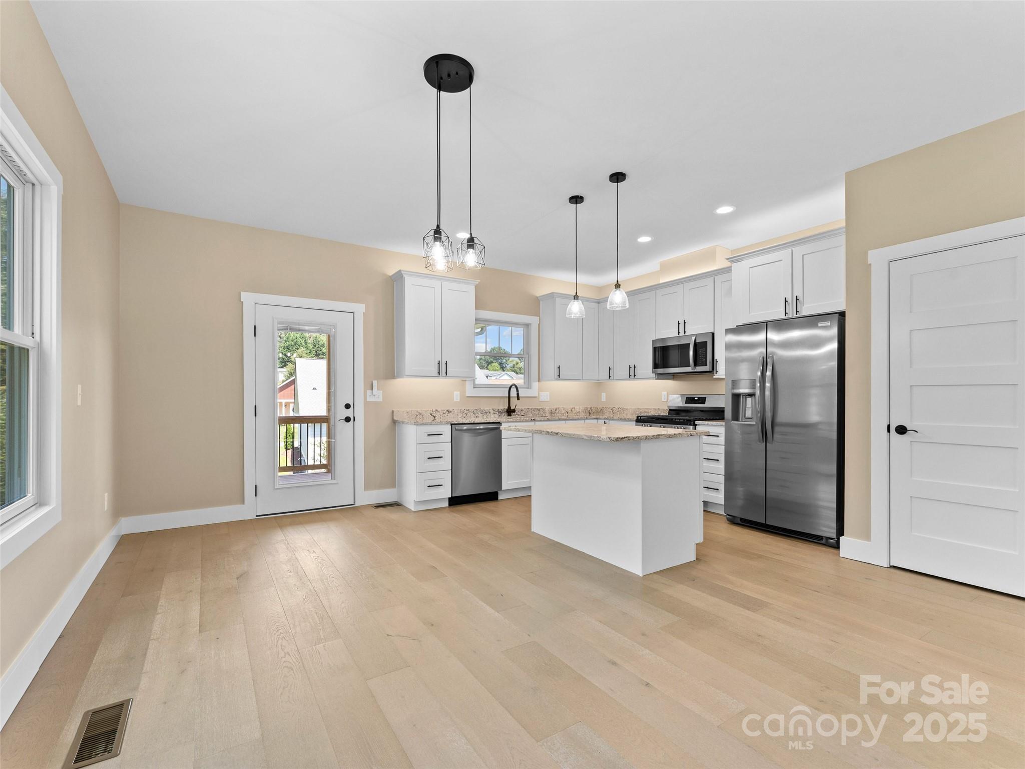 54 Olde Oak Lane Hendersonville NC 28792