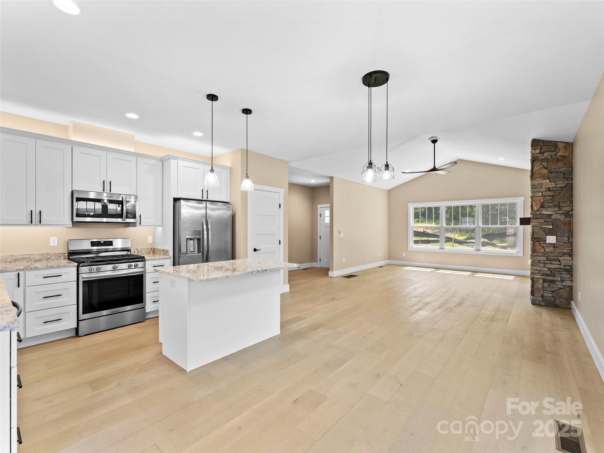 54 Olde Oak Lane Hendersonville NC 28792