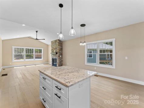 54 Olde Oak Lane Hendersonville NC 28792