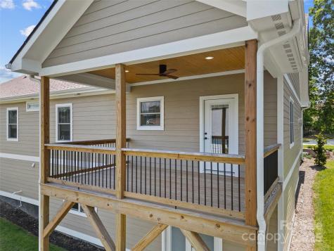 54 Olde Oak Lane Hendersonville NC 28792