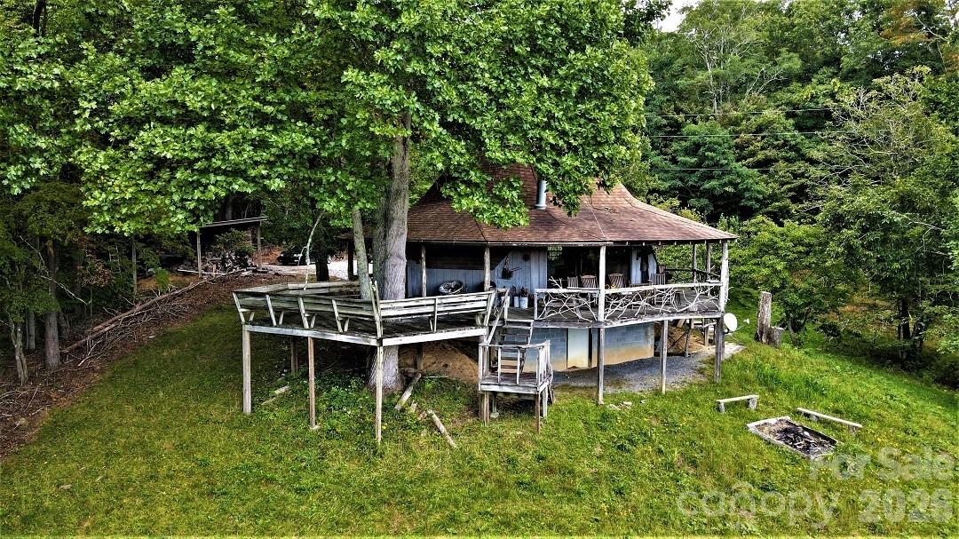 745 Broom Road Tuckasegee NC 28783