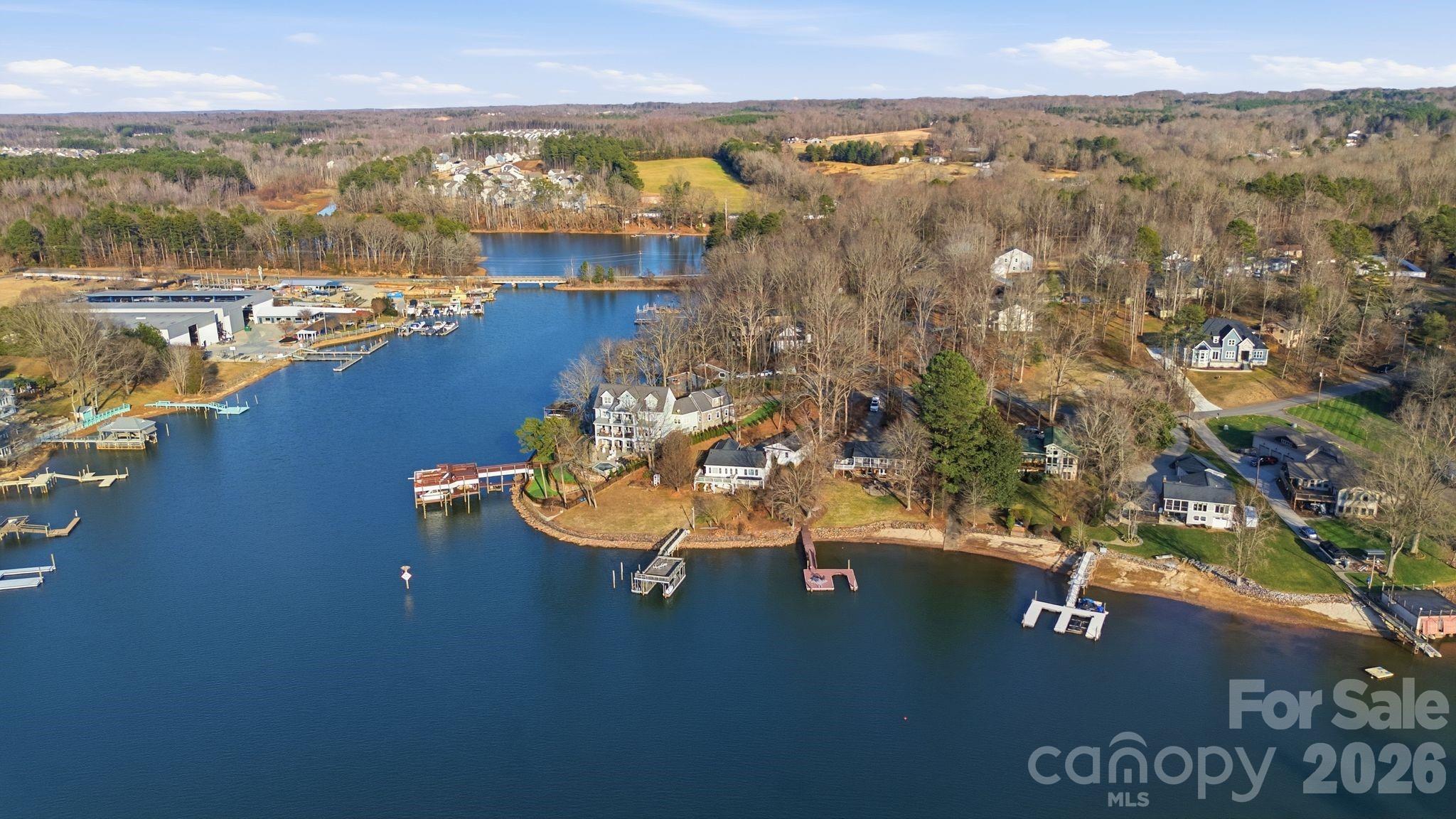 122 Lily Pad Loop Troutman NC 28166