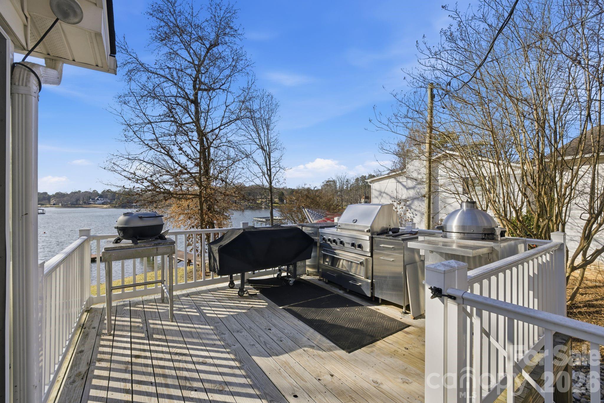 122 Lily Pad Loop Troutman NC 28166