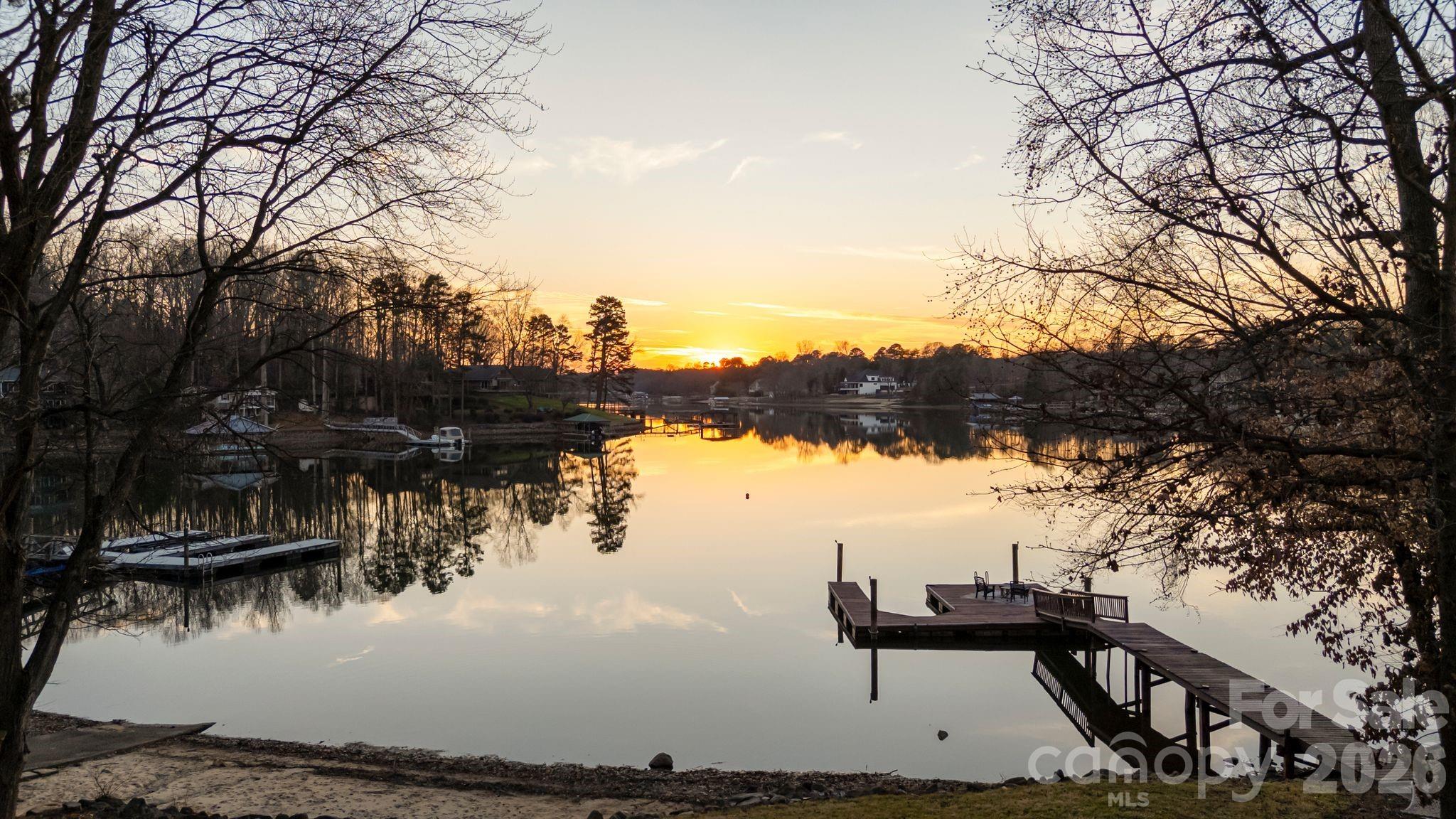 122 Lily Pad Loop Troutman NC 28166