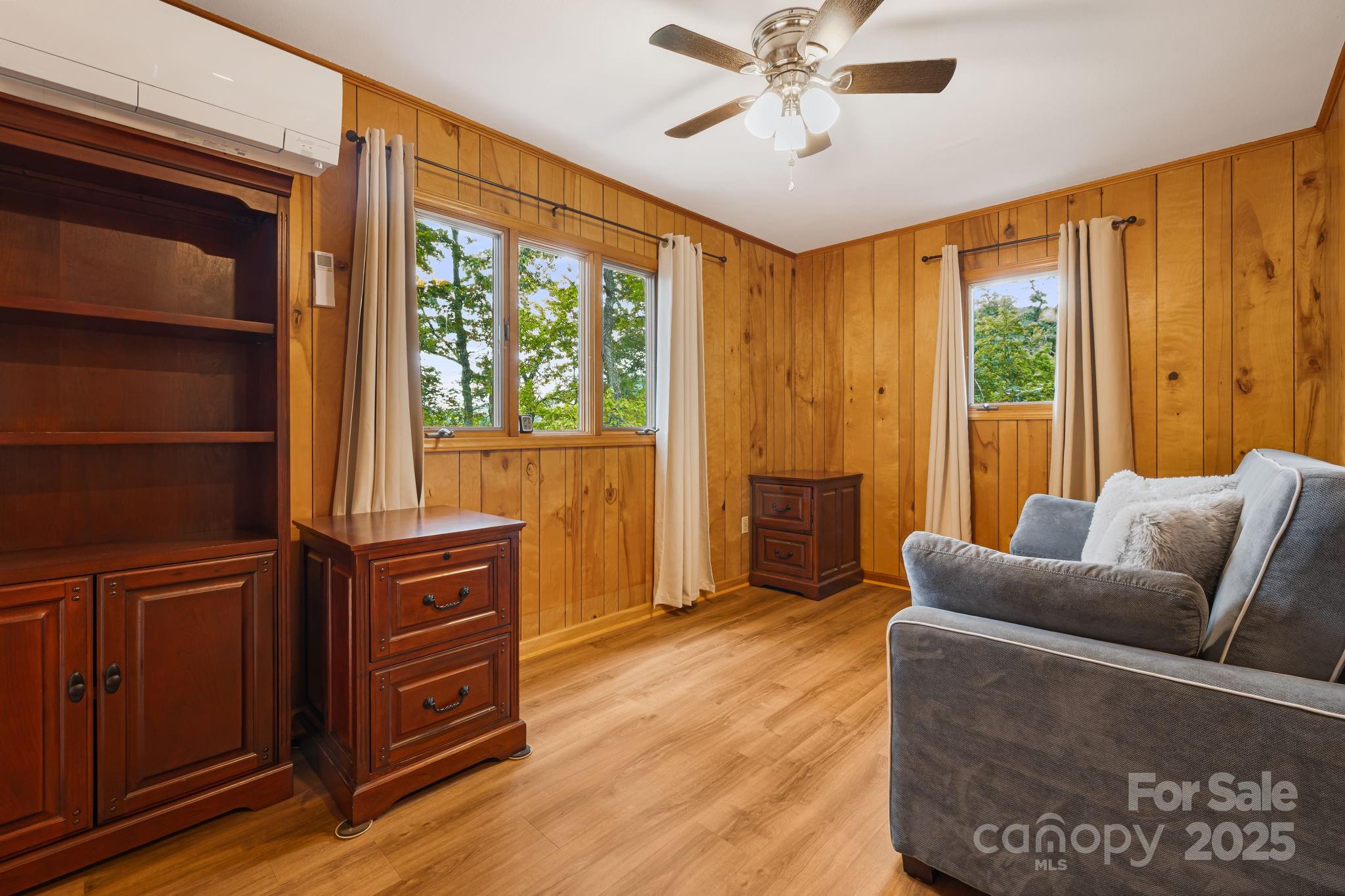 285 Fairway Loop Burnsville NC 28714