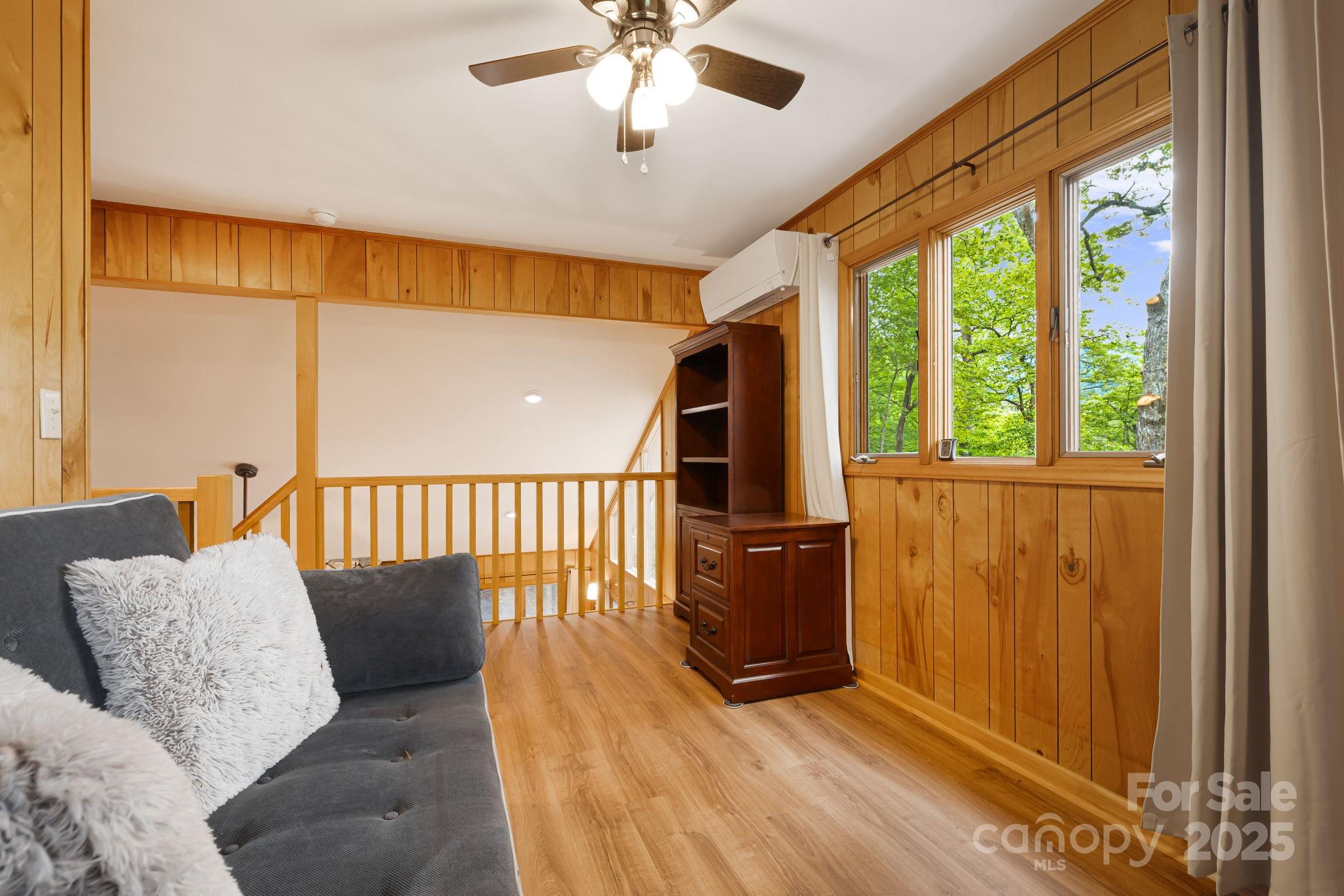 285 Fairway Loop Burnsville NC 28714