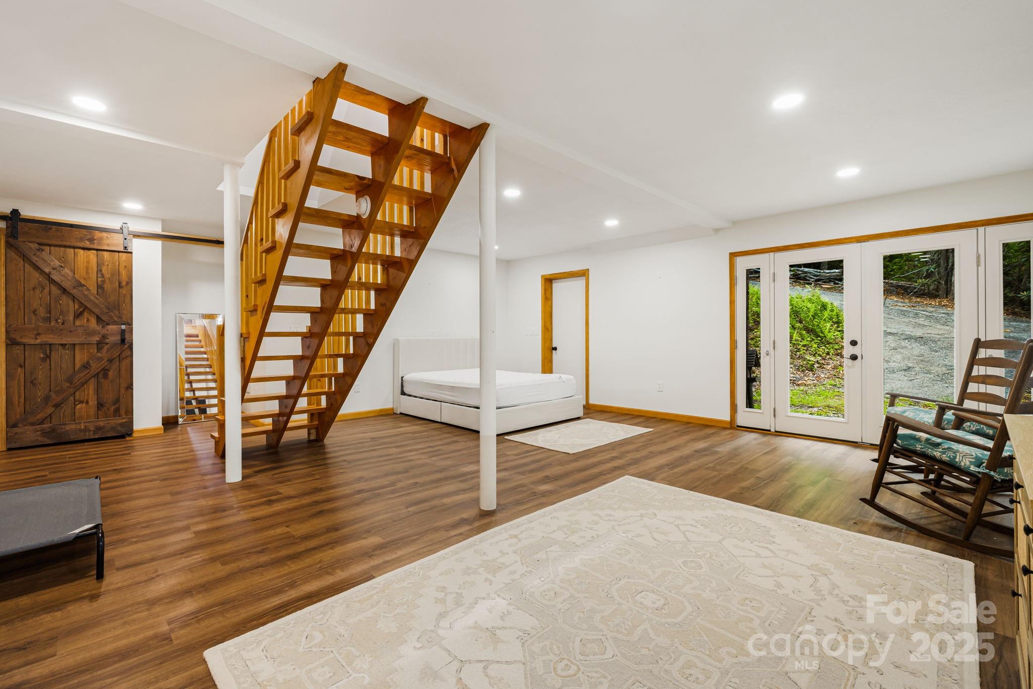 285 Fairway Loop Burnsville NC 28714