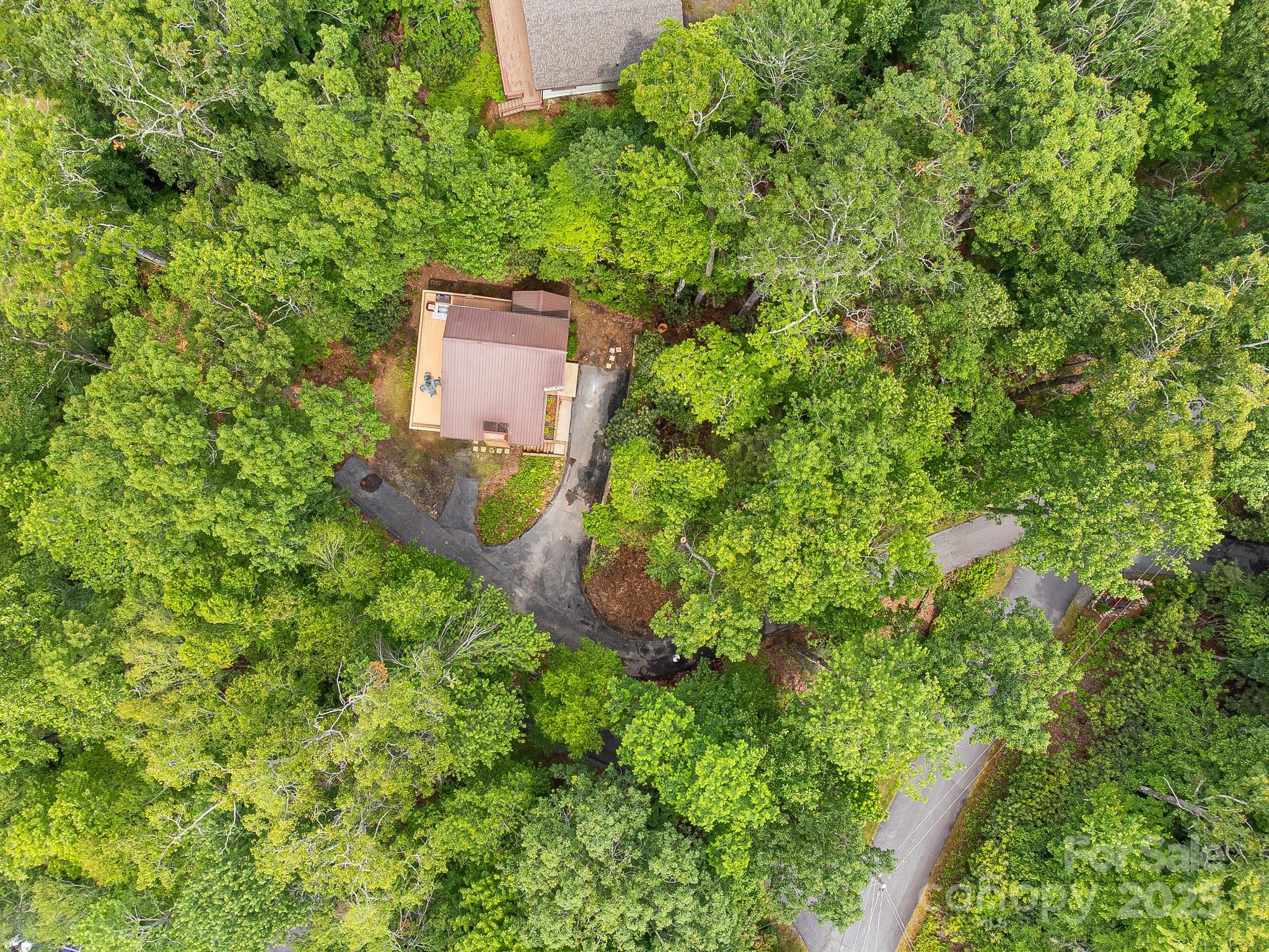 285 Fairway Loop Burnsville NC 28714