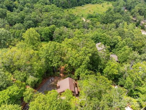 285 Fairway Loop Burnsville NC 28714
