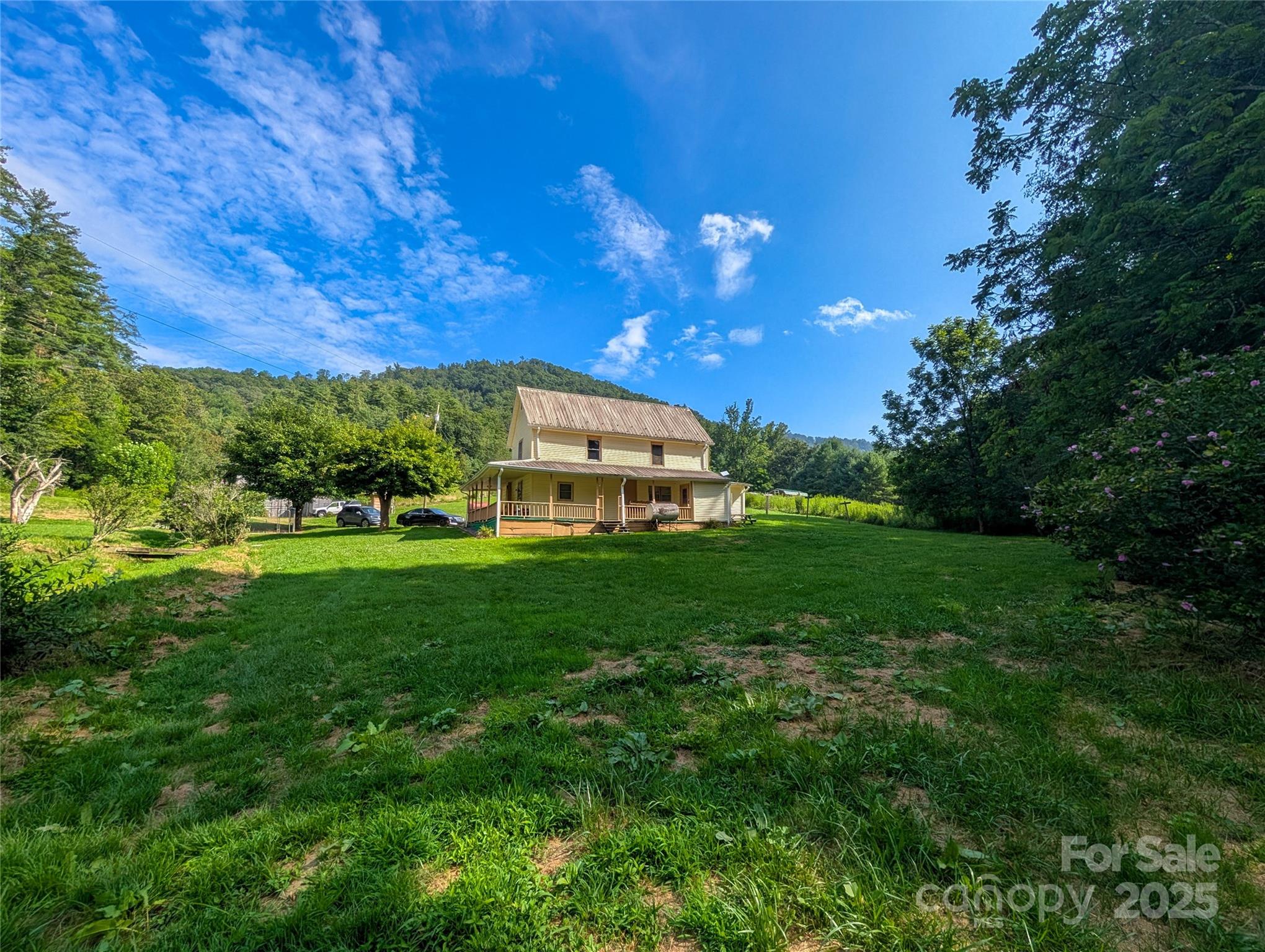 540 Pound Mill Branch Road NE Burnsville NC 28714