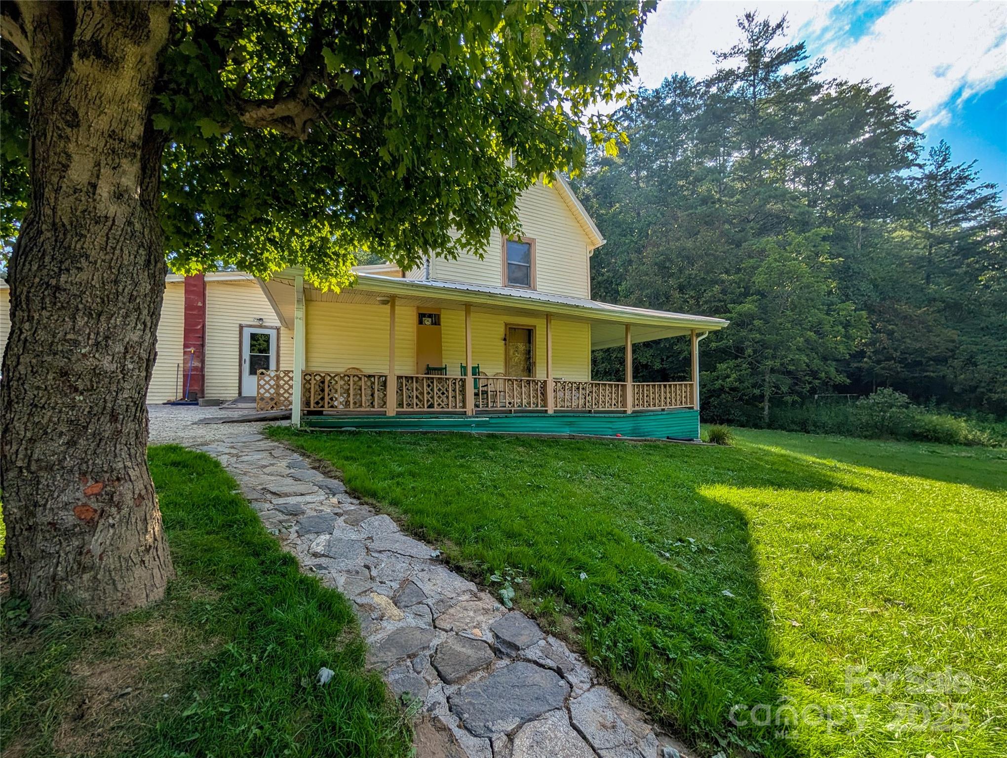 540 Pound Mill Branch Road NE Burnsville NC 28714