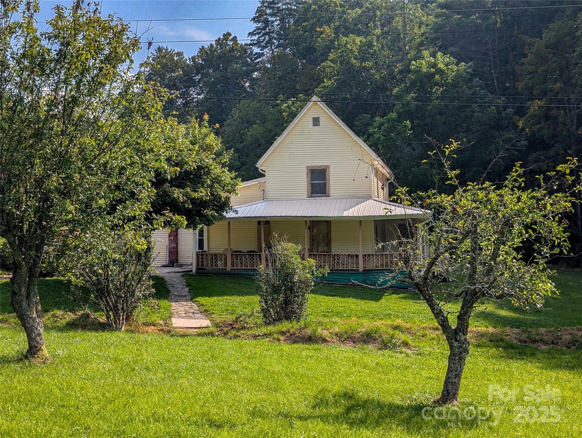 540 Pound Mill Branch Road NE Burnsville NC 28714