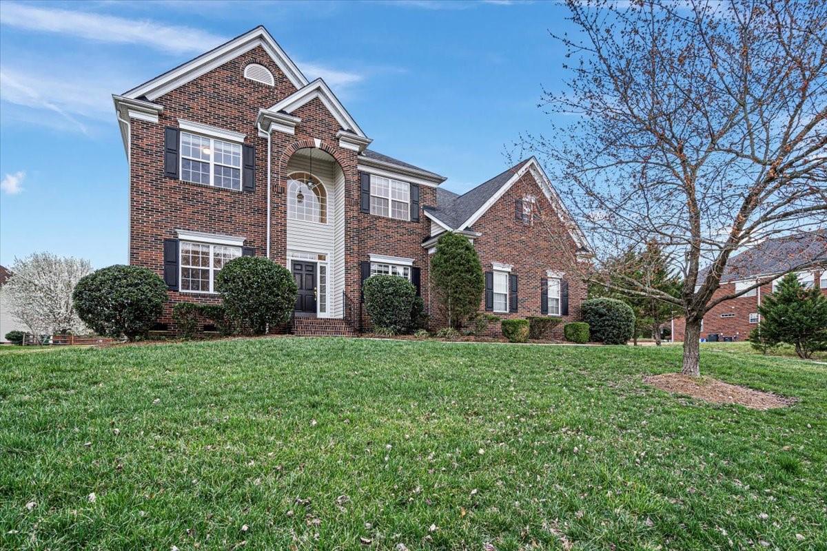 11218 Fountaingrove Drive Charlotte NC 28262