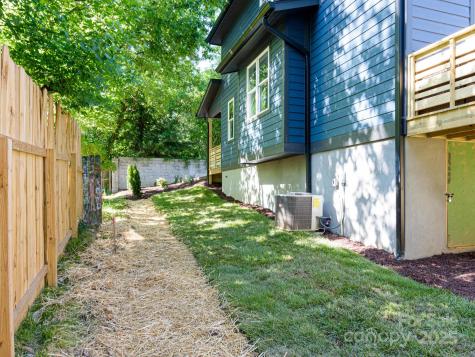 61 Vandalia Avenue Asheville NC 28806