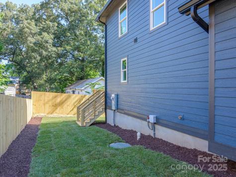 61 Vandalia Avenue Asheville NC 28806