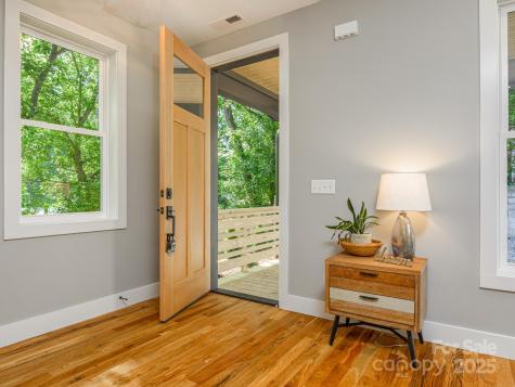 61 Vandalia Avenue Asheville NC 28806