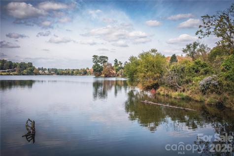 611 Storybook Villas Trail Asheville NC 28804