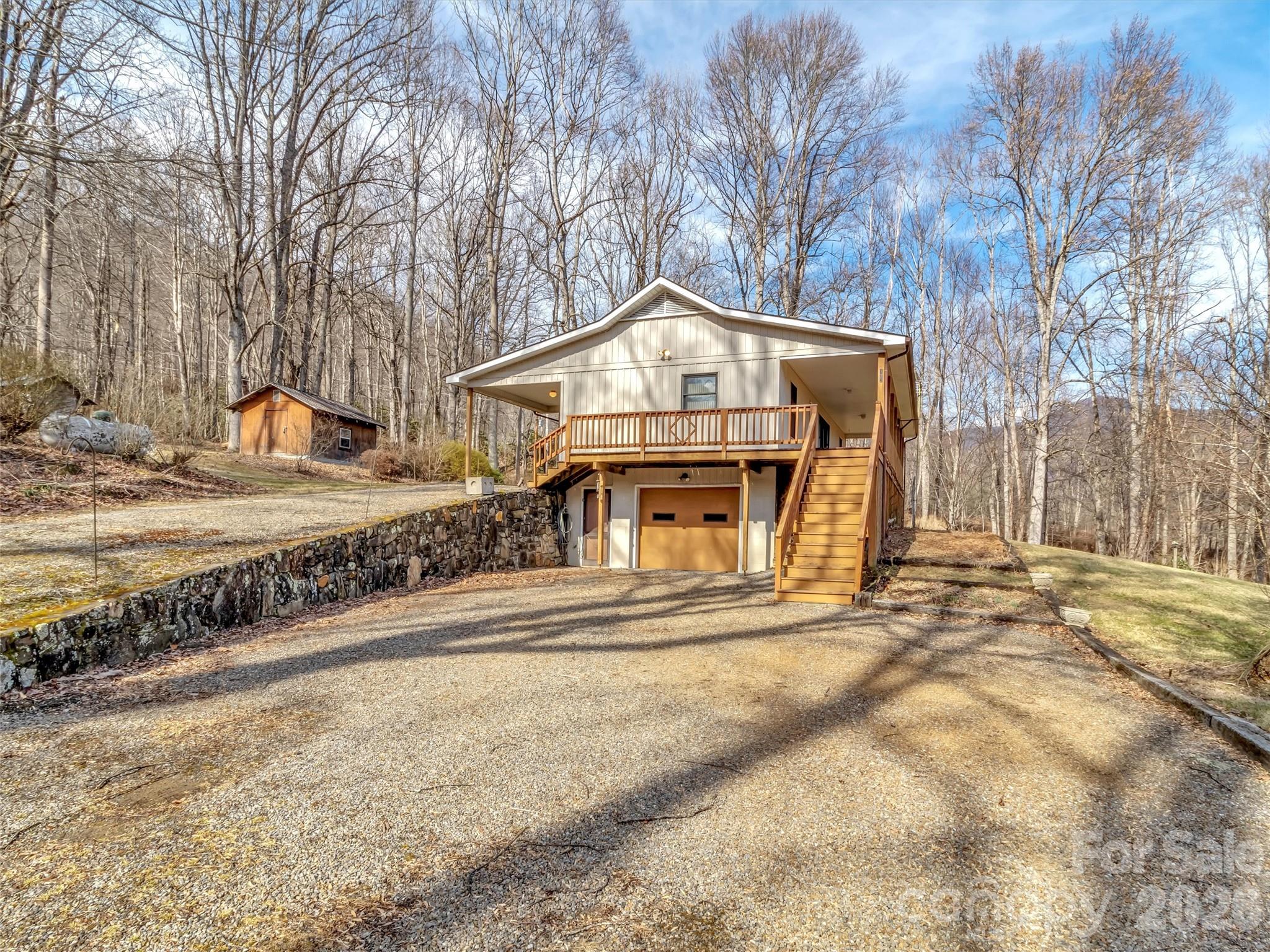 122 Vinewood Drive Waynesville NC 28786