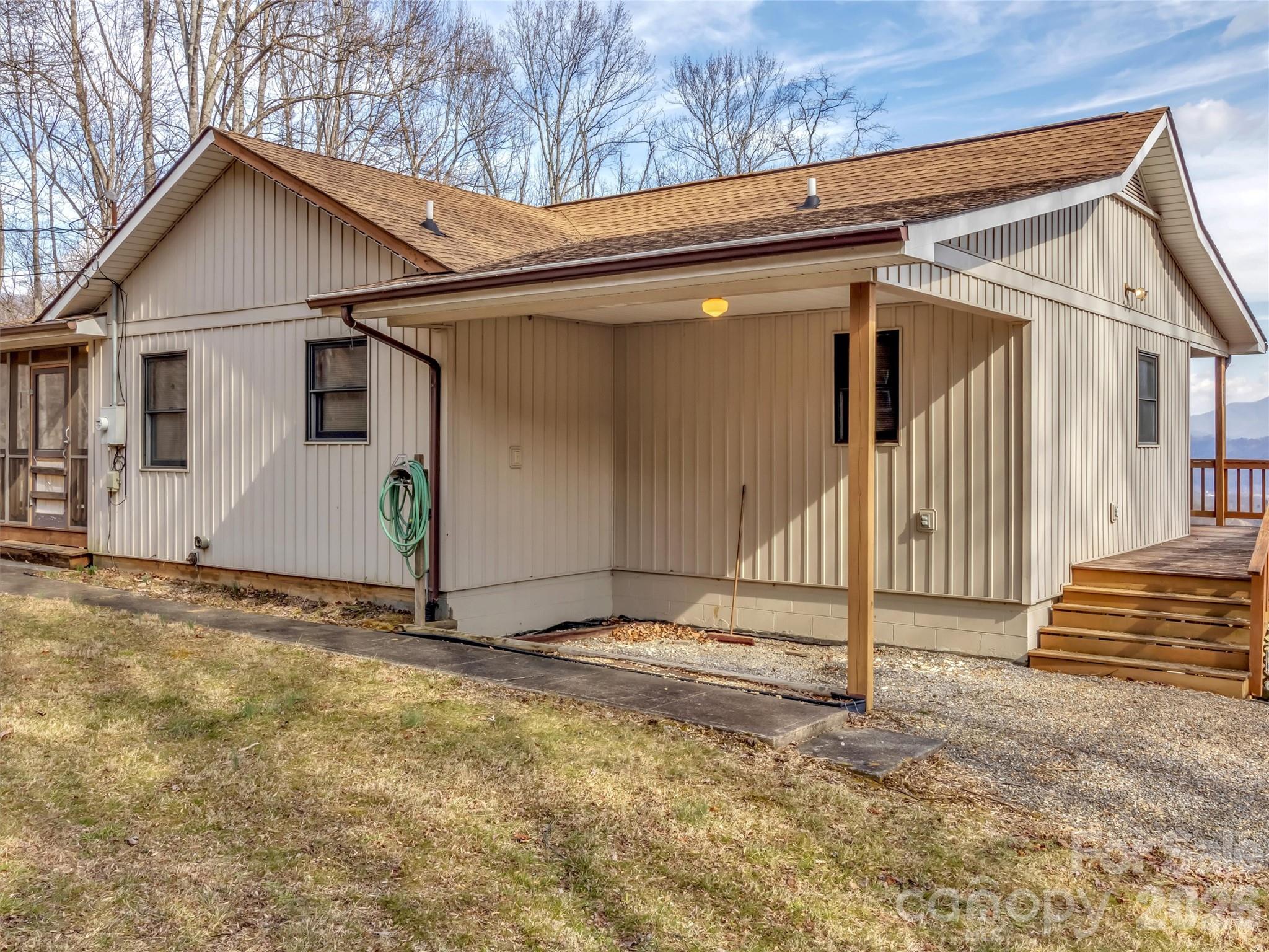 122 Vinewood Drive Waynesville NC 28786