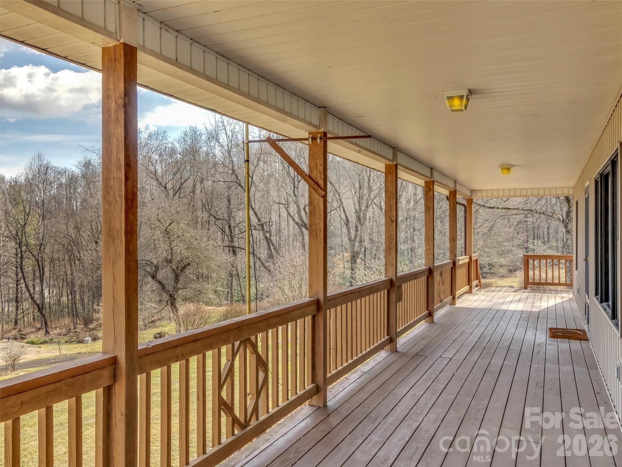 122 Vinewood Drive Waynesville NC 28786