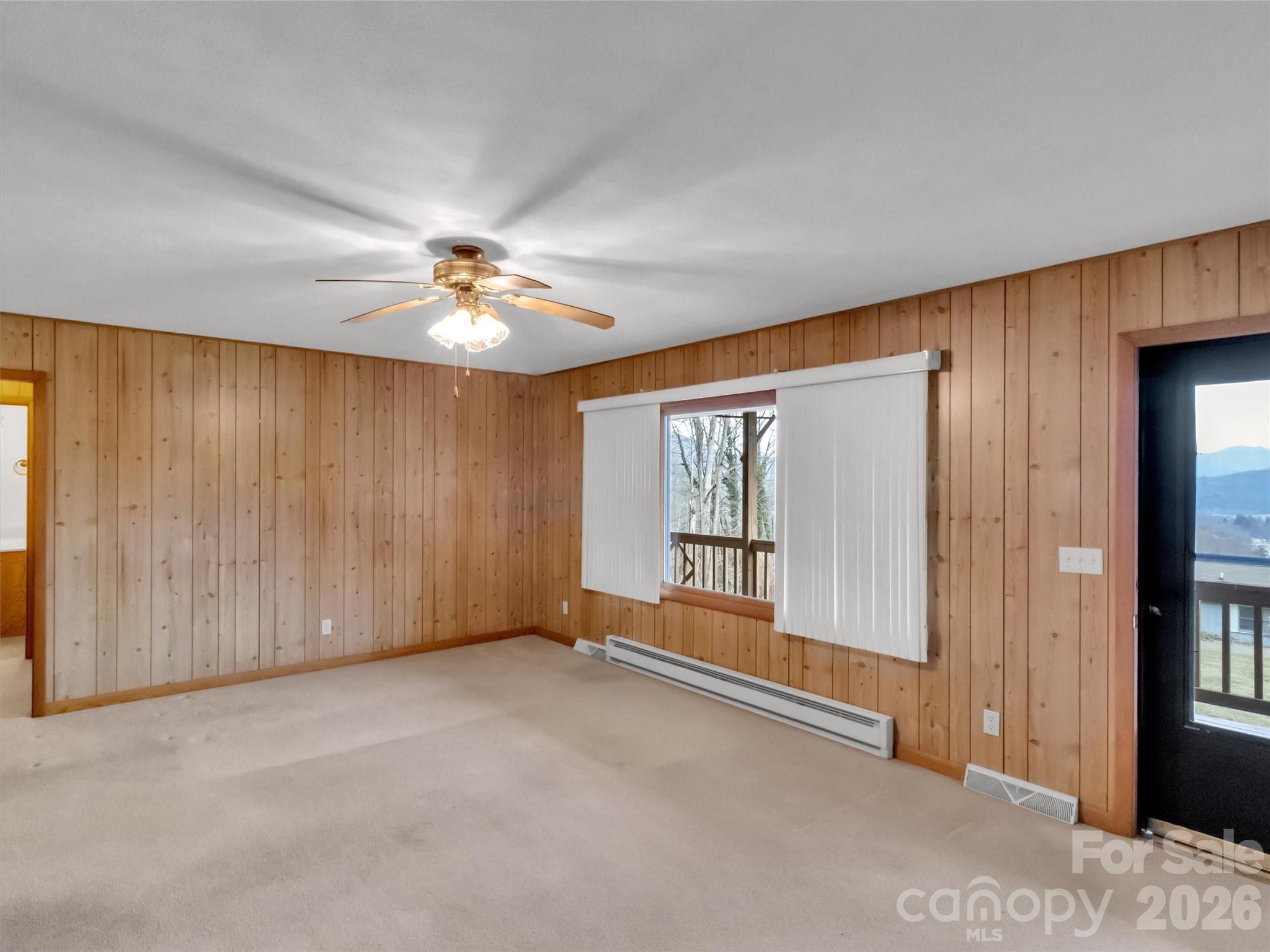 122 Vinewood Drive Waynesville NC 28786